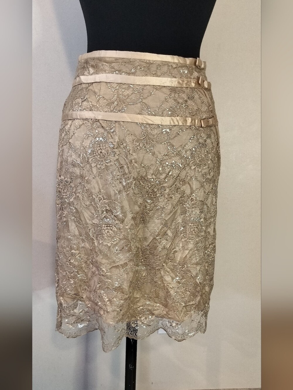 Context Beige Lace Midi Skirt with Sequin Detail